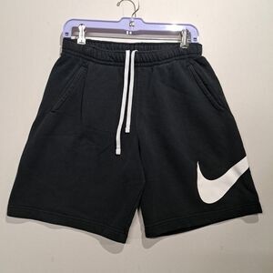 Nike Club Fleece Shorts Mens Small Big Logo Black
